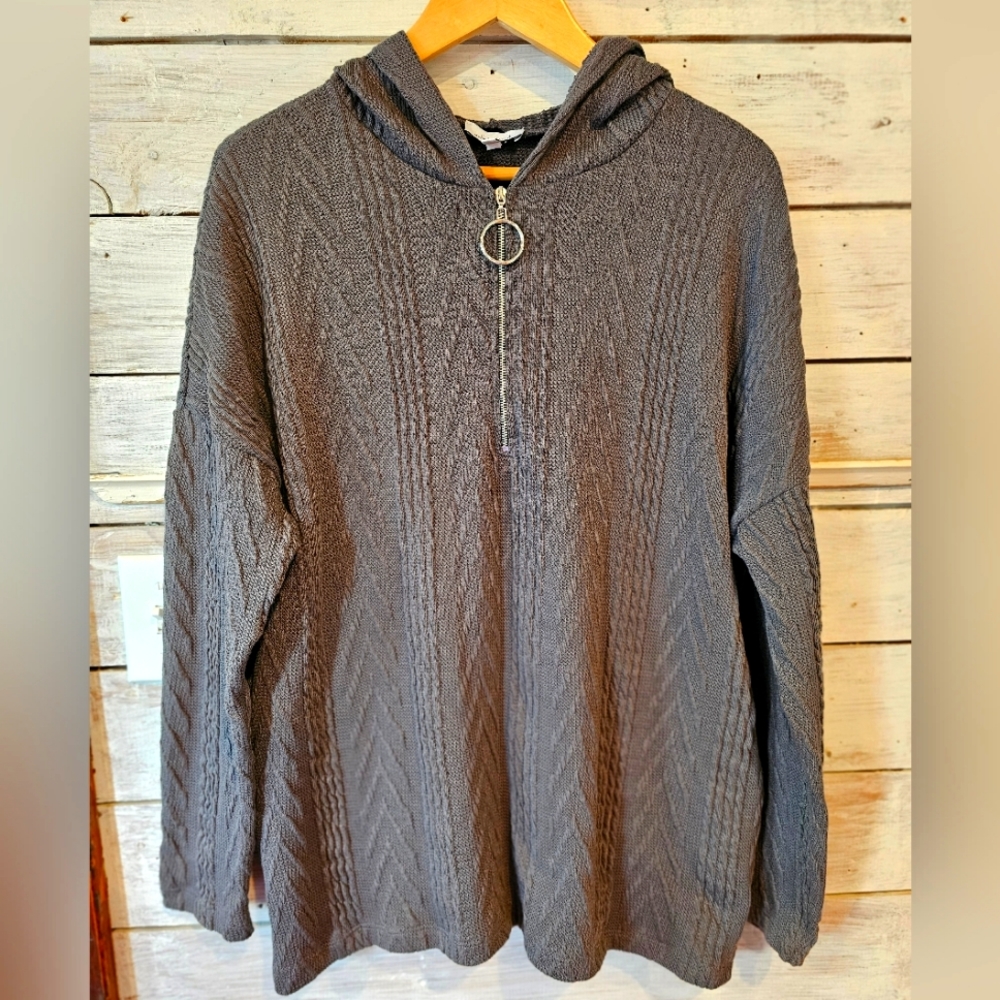 White Birch Gray Textured Pullover With Hood Size Large